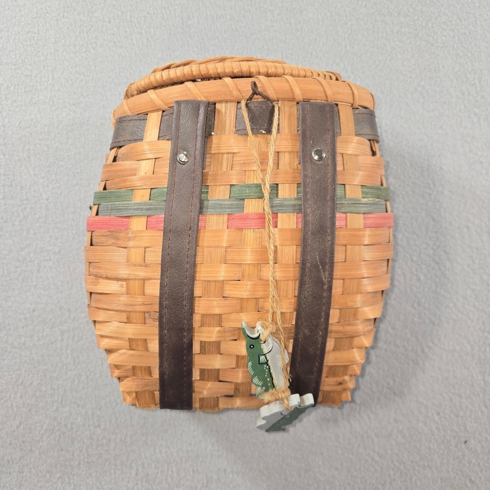 Unbranded Wicker Fishing Creel Basket Unisex OS Brown Rustic Woven Fish Charms